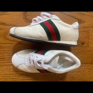 Gucci boys trainers shoes Toddler 27 ( 10.5)